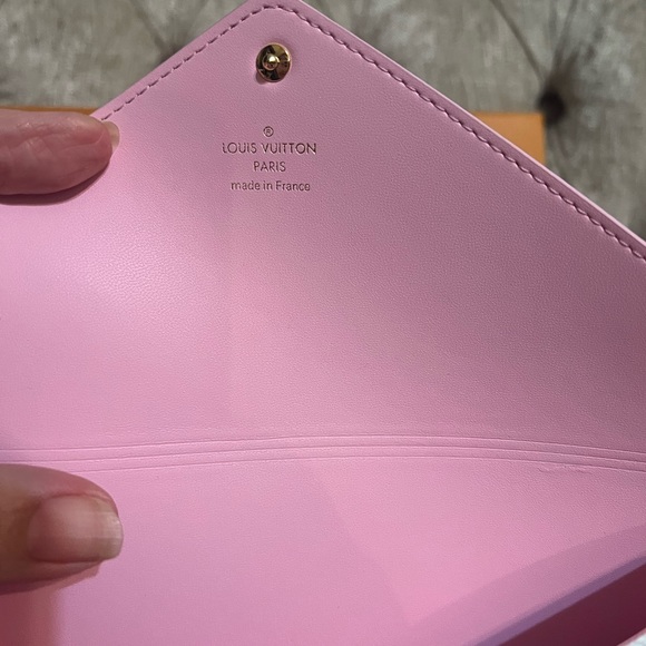 Louis Vuitton “Spring in the City” Sunrise Pastel Kirigami (Large Only) - Picture 9 of 10